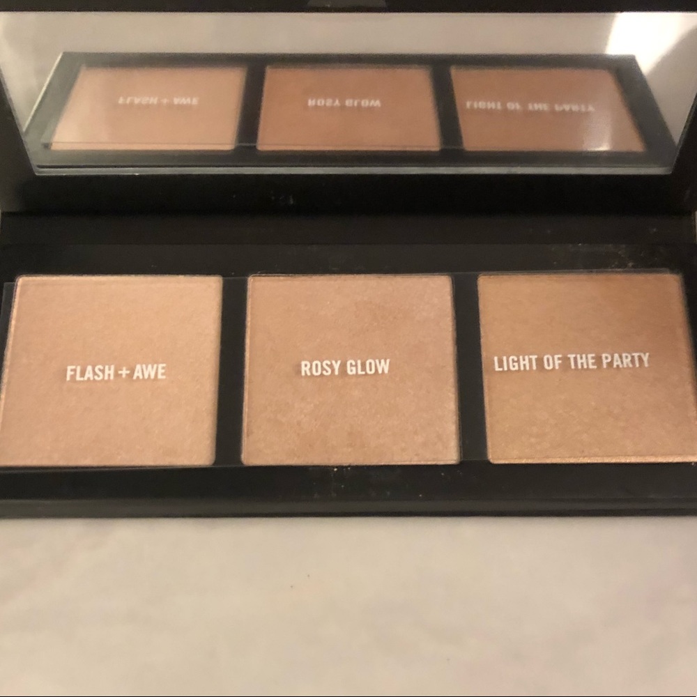 Brand new limited edition highlight palette!